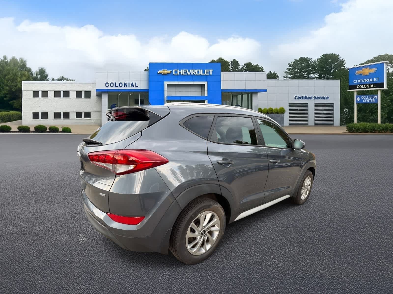 Used 2017 Hyundai Tucson SE w/ SE Popular Package 02 AWD/4WD image 3