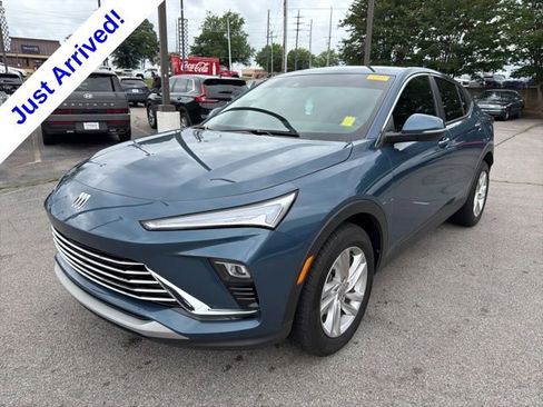 Used 2025 Buick Envista Preferred w/ Convenience II Package FWD image 7