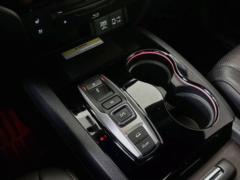 Used 2022 Honda Pilot Black Edition image 19