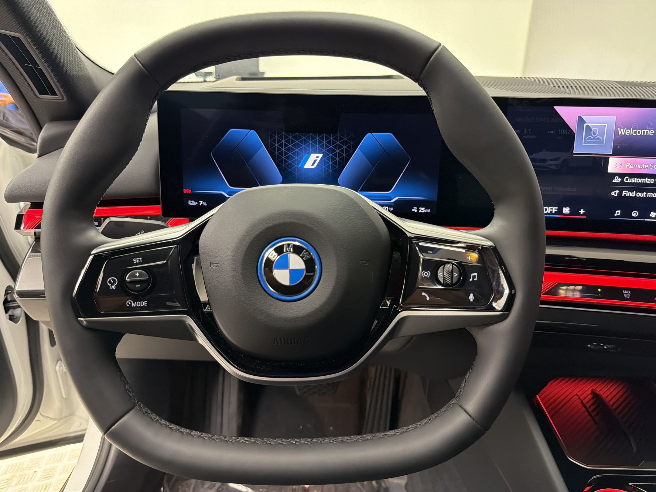 Used 2026 BMW i5 eDrive40 RWD image 11
