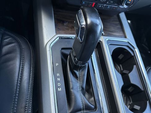 Used 2020 Ford F150 Lariat image 21