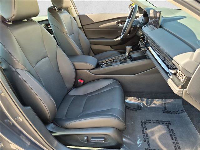 Used 2025 Honda Accord Touring image 21