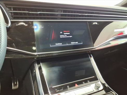 Used 2023 Audi SQ7 Premium Plus w/ Executive Package image 13