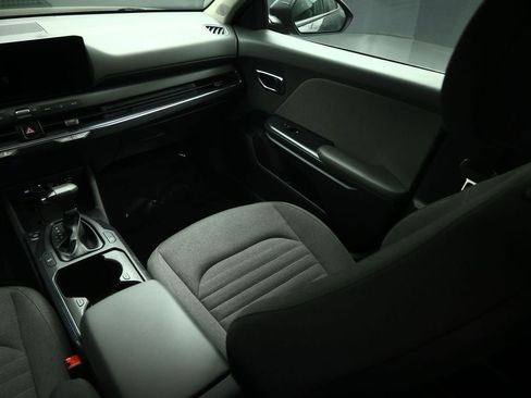 Certified 2025 Kia K4 EX FWD image 49