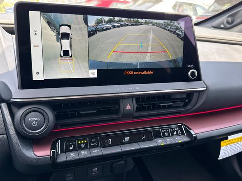New 2026 Toyota Prius Plug-In Hybrid FWD image 30