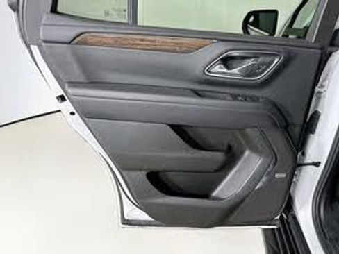 Used 2024 Chevrolet Tahoe Premier image 14