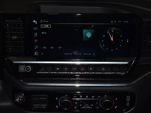 Used 2024 Chevrolet Silverado 1500 RST image 17