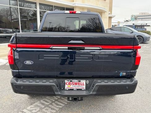 Used 2024 Ford F150 Lightning Lariat image 6