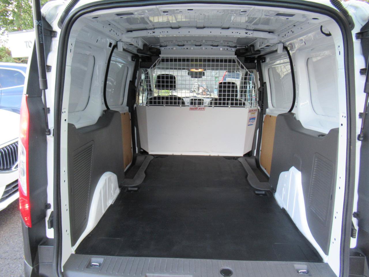 Used 2020 Ford Transit Connect XL FWD image 15