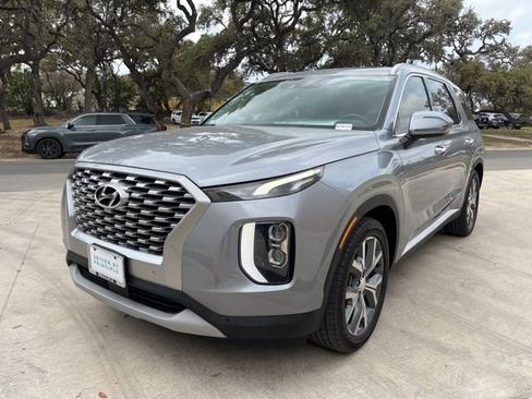 Used 2021 Hyundai Palisade SEL w/ Convenience Package image 2