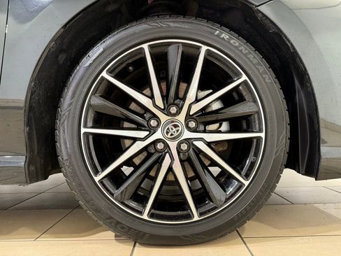 Certified 2023 Toyota Camry SE image 9