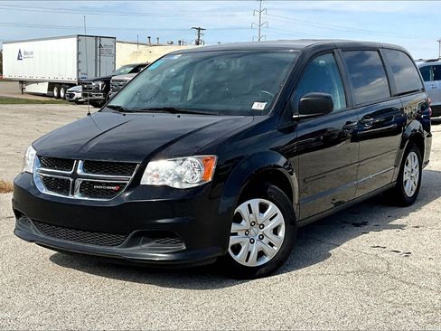 Used 2017 Dodge Grand Caravan SE w/ Power Window Group image 7