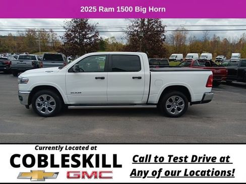 Used 2025 RAM 1500 Big Horn AWD/4WD image 7
