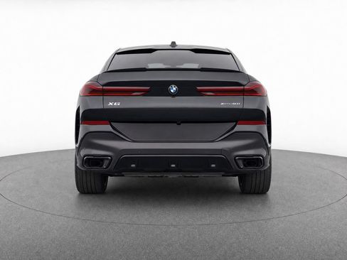 Used 2025 BMW X6 xDrive40i w/ Climate Comfort Package AWD/4WD image 4