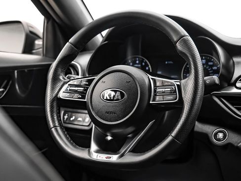 Used 2021 Kia Forte GT-Line image 14