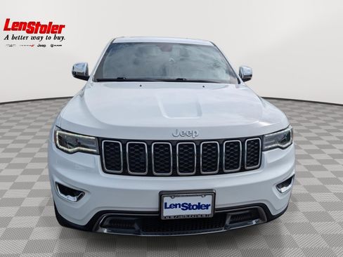 Used 2022 Jeep Grand Cherokee Limited w/ Tech Group AWD/4WD image 8