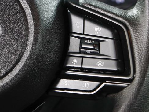 Used 2024 Subaru Crosstrek 2.0i AWD/4WD image 14