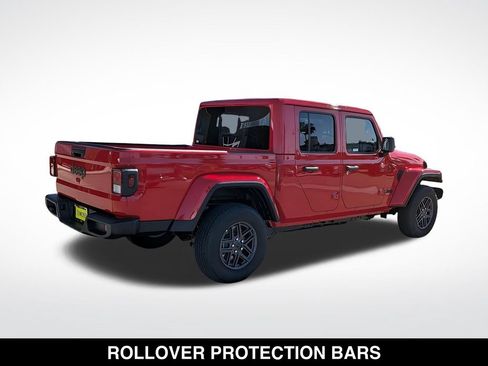 New 2026 Jeep Gladiator Sport AWD/4WD image 5
