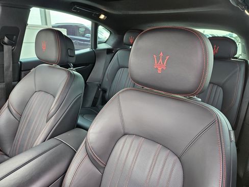 Used 2022 Maserati Levante GT image 6