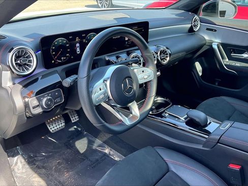 Used 2022 Mercedes-Benz CLA 250 w/ AMG Line image 12
