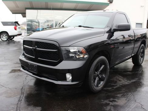 Used 2018 RAM 1500 Express w/ Black Ram 1500 Express Group image 2