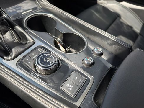 Used 2023 Nissan Maxima Platinum w/ Sport Mat Group FWD image 26