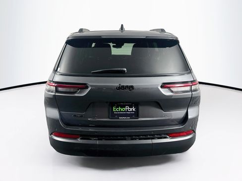 Used 2023 Jeep Grand Cherokee L Laredo AWD/4WD image 7