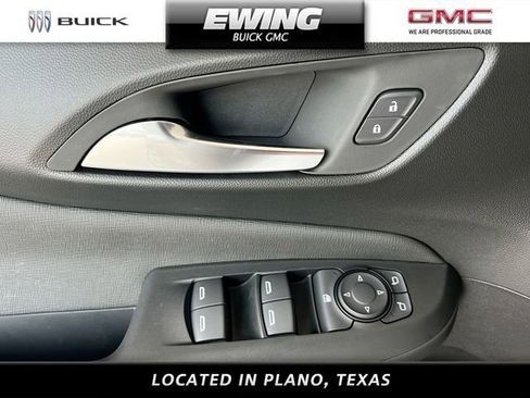 New 2026 Buick Envista Preferred FWD image 13