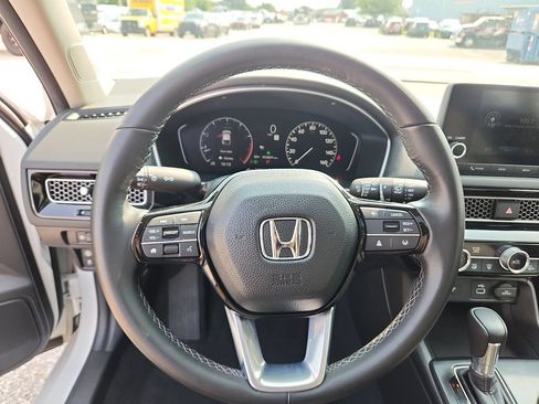 Used 2023 Honda Civic EX-L image 14
