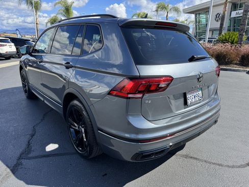 Used 2024 Volkswagen Tiguan SE R-Line image 8