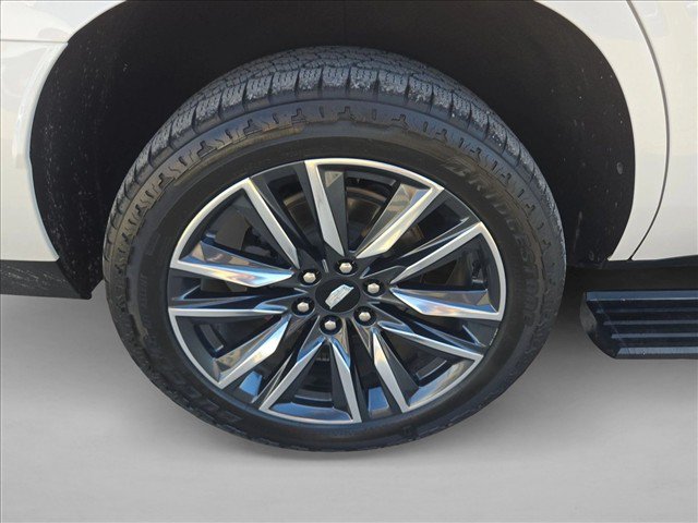 Used 2021 Cadillac Escalade Sport w/ Driver Assist Tech Package AWD/4WD image 22