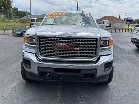 Used 2016 GMC Sierra 2500 SLE w/ SLE Convenience Package AWD/4WD image 8