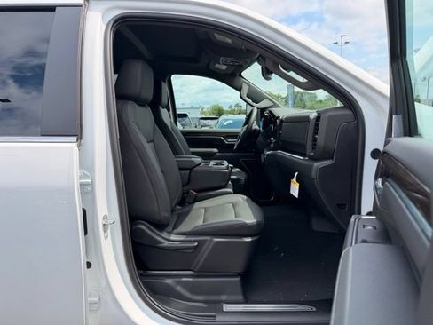 New 2026 Chevrolet Silverado 2500 LT w/ Z71 Chrome Sport Edition AWD/4WD image 16