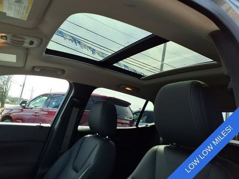 Used 2023 Buick Encore GX Essence w/ Experience Buick Package FWD image 20