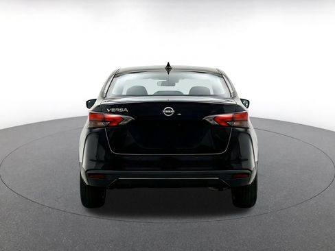 Used 2025 Nissan Versa SV FWD image 8