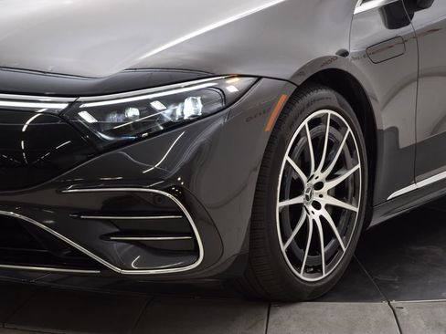 Used 2023 Mercedes-Benz EQS 580 4MATIC Sedan image 11