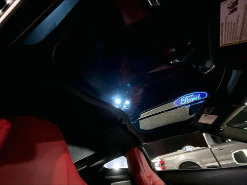 Used 2015 Chevrolet Corvette Z51 3LT w/ 3LT Preferred Equipment Group image 22