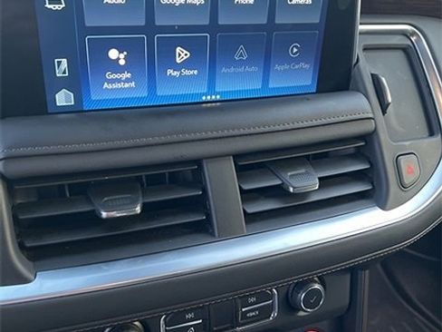 Used 2023 Chevrolet Tahoe High Country image 4