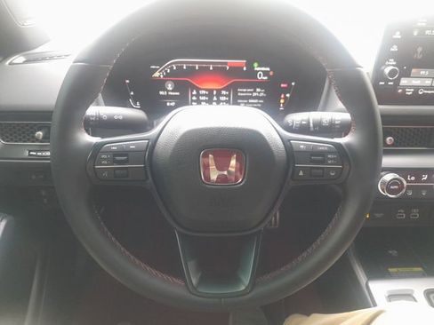Used 2025 Honda Civic Type R image 5