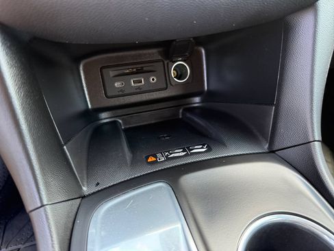 Used 2020 Chevrolet Equinox Premier w/ LPO, Floor Liner Package FWD image 22