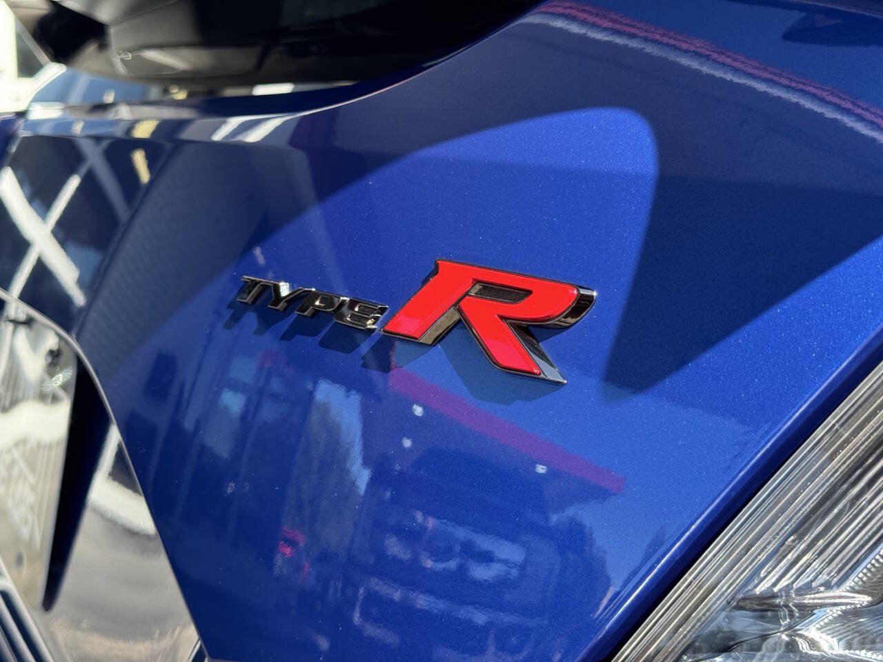 Used 2018 Honda Civic Type R image 12