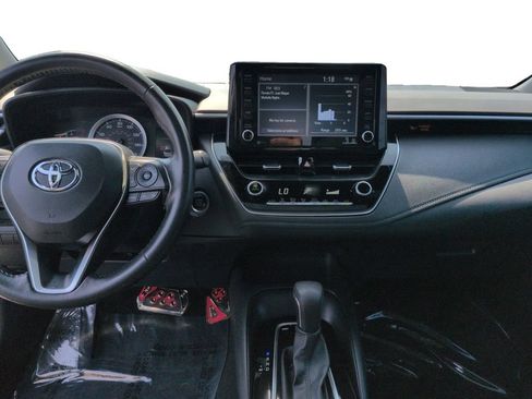 Used 2022 Toyota Corolla SE w/ SE Premium Package FWD image 11