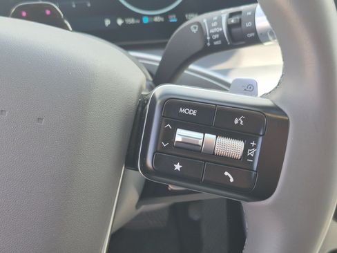 Certified 2026 Hyundai Ioniq 9 S RWD image 20