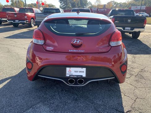 Used 2013 Hyundai Veloster Turbo image 5