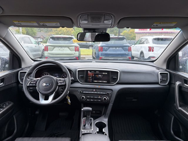 Certified 2022 Kia Sportage LX FWD image 11