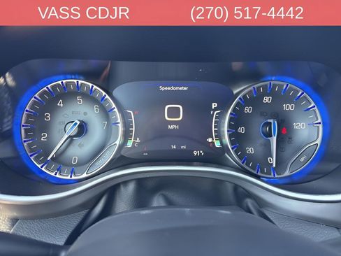 New 2026 Chrysler Pacifica Select image 13