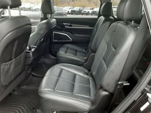 Used 2021 Kia Telluride EX w/ EX Premium Package image 25
