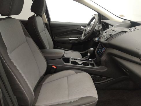 Used 2017 Ford Escape SE image 21