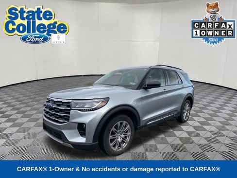 Used 2025 Ford Explorer Active w/ Active Comfort Package AWD/4WD image 1