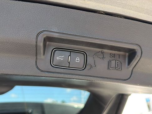Used 2020 Ford Explorer 2WD image 33